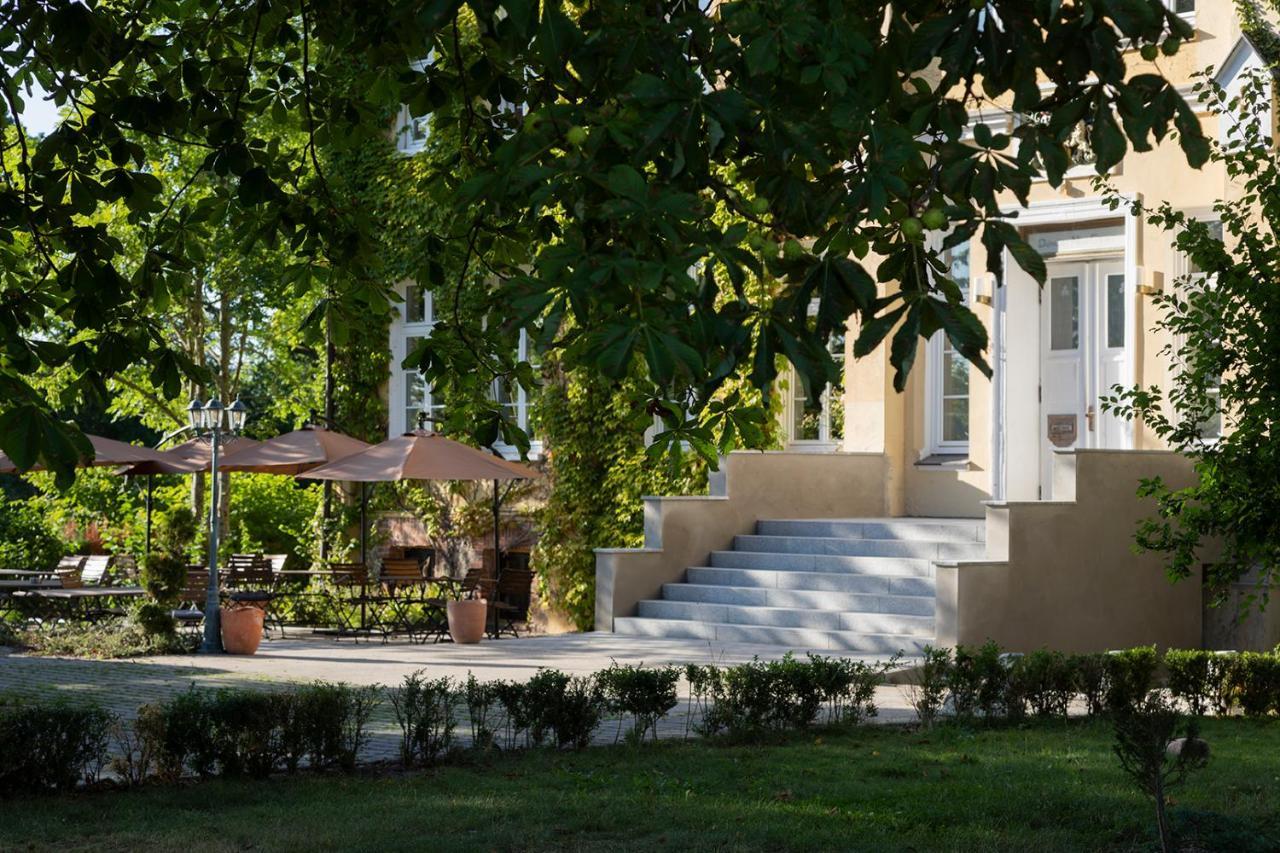 Gutshauszimmer Neu Gaarz Εξωτερικό φωτογραφία