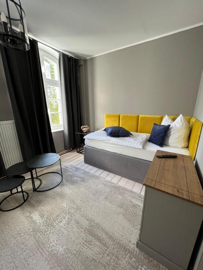 Gutshauszimmer Neu Gaarz Εξωτερικό φωτογραφία