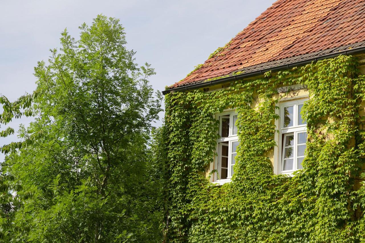 Gutshauszimmer Neu Gaarz Εξωτερικό φωτογραφία